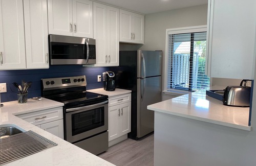 Palmetto Dunes Condo | Hilton Head Haven! 2 bed, 2 bath, golf views, steps to pool, minutes to beach!