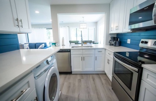 Palmetto Dunes Condo | Hilton Head Haven! 2 bed, 2 bath, golf views, steps to pool, minutes to beach!