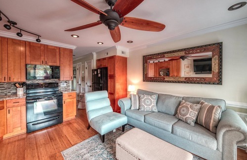 Folly Field Villa | Hilton Head just steps away from the Best Beach Area