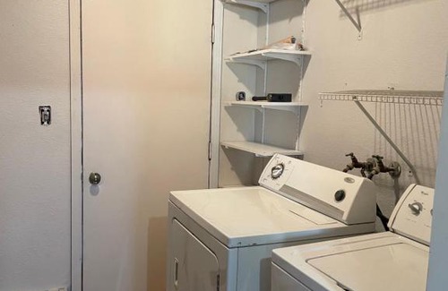 Fairbanks Apartment | Hilton Hideaway Two