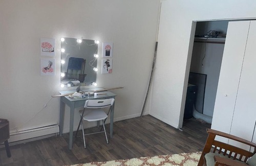 Fairbanks Apartment | Hilton Hideaway Two
