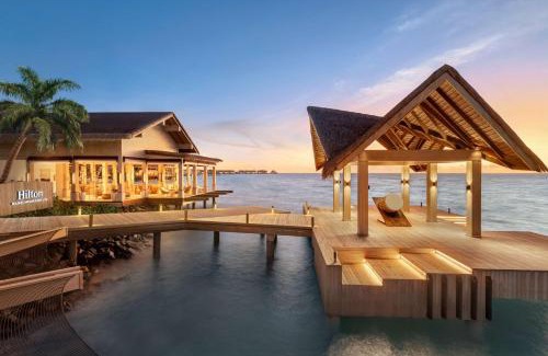 Kuda Vattaru Resort | Hilton Maldives Amingiri Resort & Spa