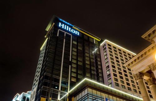 Downtown Hotel | Hilton Norfolk The Main
