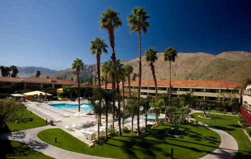 Downtown Palm Springs Resort | Hilton Palm Springs