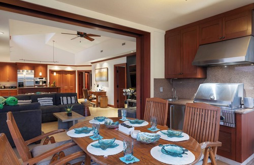 Waikoloa Condo | Hilton Pool Pass - Experience luxury at Kolea-Remodeled Penthouse, Walk to Beach