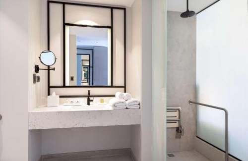 Mata Redonda Hotel | Hilton San Jose La Sabana