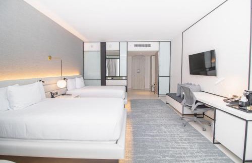 Mata Redonda Hotel | Hilton San Jose La Sabana