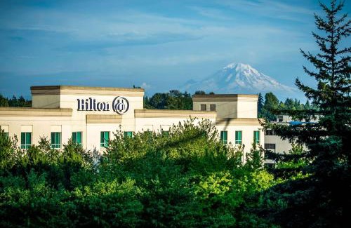 SeaTac Hotel | Hilton Seattle Airport & Conference Center
