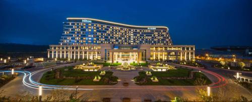Midong District Resort | Hilton Urumqi