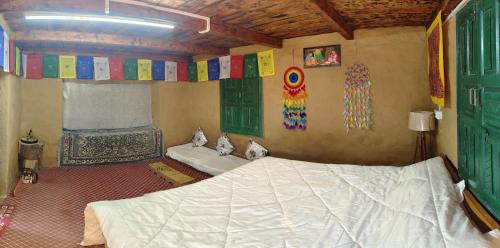 Aleo House | Himalayan Huts and Mud house