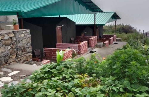 Chakrata Hotel | Himalayan Stay Lodges