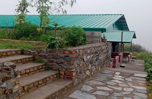 Chakrata Hotel | Himalayan Stay Lodges