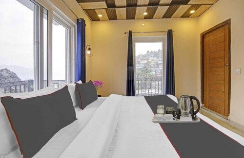 The Mall Road Bed & Breakfast | Himalayan View stay