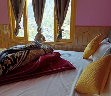 Kasol House | Himalyan guest house