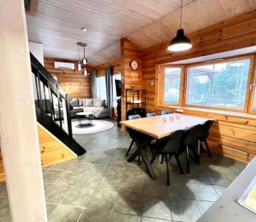 Jamsa House | Himostuuli