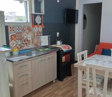 Praia do Rosa House | Hindu Box Containers e Cabanas