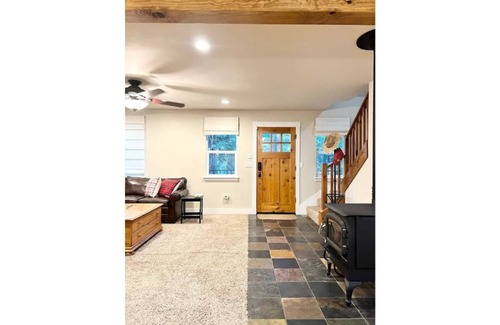 Mi-Wuk Village Cabin | Hinrichsen Private Cabin Getaway