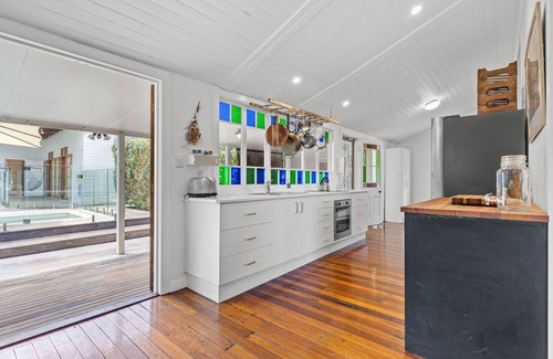 Lennox Head House | Hinterland Views - Pet Friendly - Charming Pet Friendly Queenslander with Pool