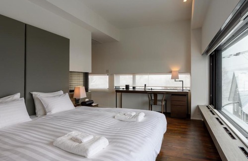 Hirafu Apartment | Hinzan 401A 2Bdrm Penthouse