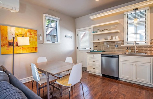 River Terrace House | Hip Fun 1 Bed on Bend's Westside