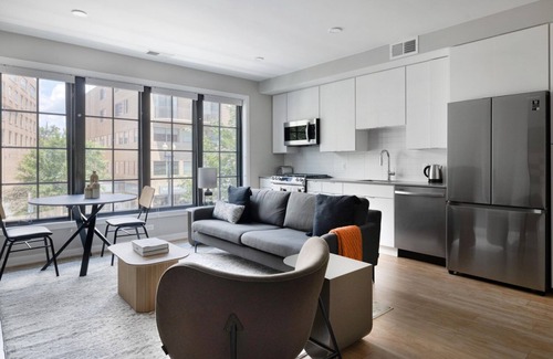 Glover Park Apartment | Hip Glover Park 1BR w/Rooftop & A/C, nr Bars & Groceries, by Blueground