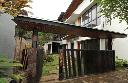 Grogol Utara Apartment | Hip Hop Studio (CoHaus)