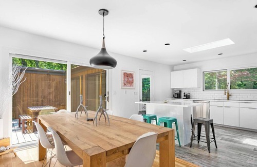 Northwest Harbor House | Hip & Stylish East Hampton Getaway
