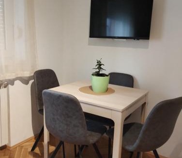 Novi Zagreb Apartment | Hipodrom