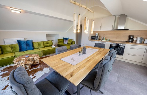 Loffenau Apartment | Hirsch vacation apartment, 80 sqm, 2 bedrooms, balcony, max. 4 persons