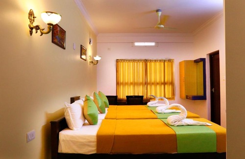 Alwaye Hotel | Hisham Residency