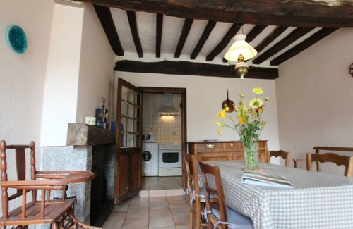 Hudimesnil Cottage | Historic 17th-Century Cottage: Fireplace, Garden, Rustic Charm, Modern Amenities