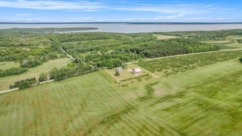 Northport House | Historic 5BDR Orchard Home