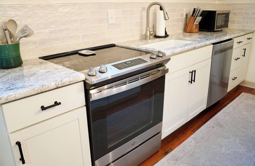 Rivermont Apartment | Historic and private carriage house
