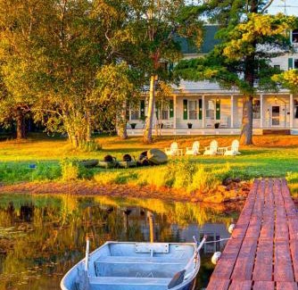Trout Lake Cabin | Historic Birch Lodge and Motel