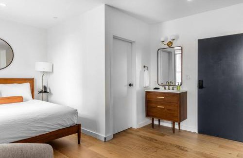 Bangor Apartment | Historic BLDG, Coffee Shop, FAST Wi-Fi, Room # 207