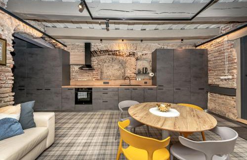 Old Town Apartment | Historic Bliss In Vilnius Old Town