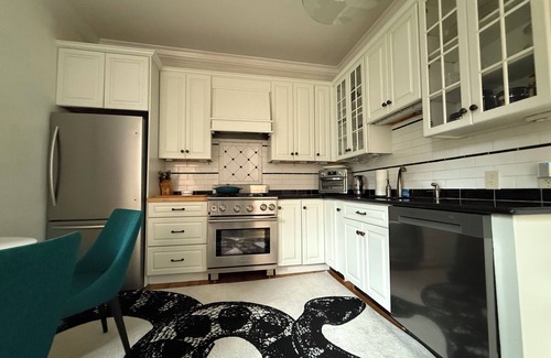 Medford Street - The Neck Apartment | Historic Boston apartment with private garden/patio