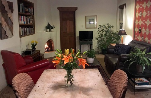 Historic Eastside House | Historic Canyon Road Area Adobe Guesthouse