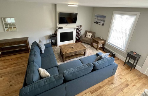 Cape Charles House | Historic Cape Charles Duplex - Bayside