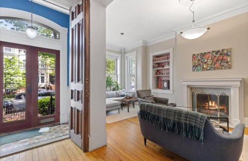 Stanton Park Apartment | Historic Capital Hill Home and Carriage House