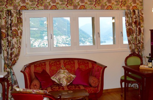 Torno Apartment | Historic Castle With Lake Views And Pool