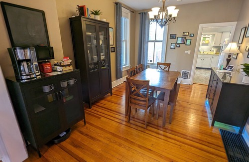 Harrisburg - Hershey House | Historic charm meets modern comfort