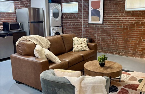 Old Town Apartment | Historic Charm Steps from Downtown Huntsville