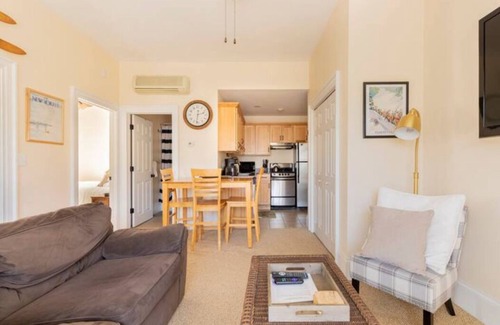 Ellicottville Condo | ⛰️HISTORIC COMFY CONDO IN HEART OF ELLICOTTVILLE, PVT PARKING, FLEXIBLE CANCEL⛰️