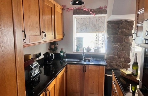 Heysham Cottage | Historic Countryside Cottage - Sleeps 3 & Pets Ok