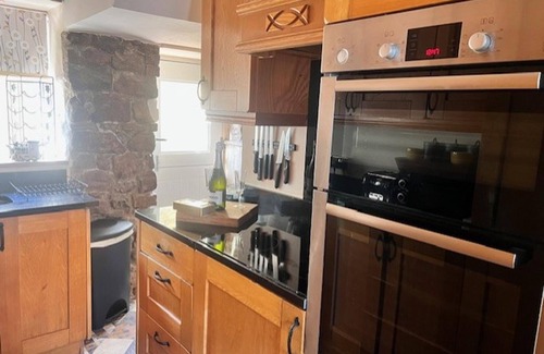 Heysham Cottage | Historic Countryside Cottage - Sleeps 3 & Pets Ok