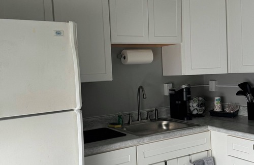 Morgantown Apartment | Historic Downtown Apt steps from eateries & WVU