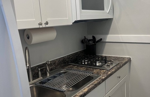 Morgantown Apartment | Historic Downtown Apartment steps from WVU & eats