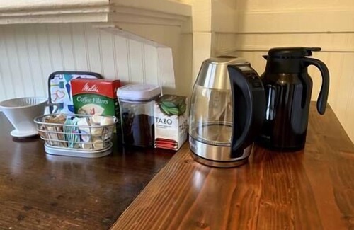 Astoria Apartment | Historic Downtown Riverview Flat, No. 2
