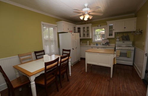 Old Mountain View House | Historic Downtown Mountain View Home